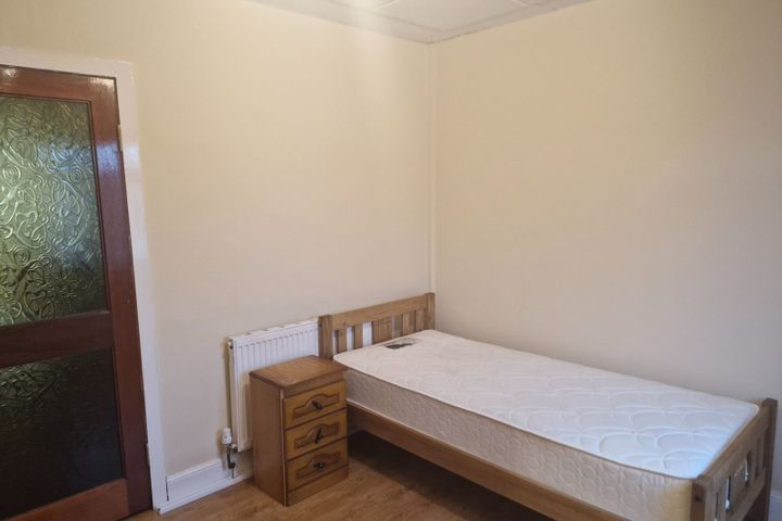 99 Old County Road, Dublin 12, Crumlin, Dublin 12