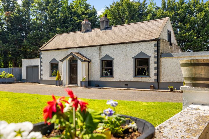 Sunnyhill Lodge, Sunnyhill, Kilcullen, Co. Kildare, R56Y589