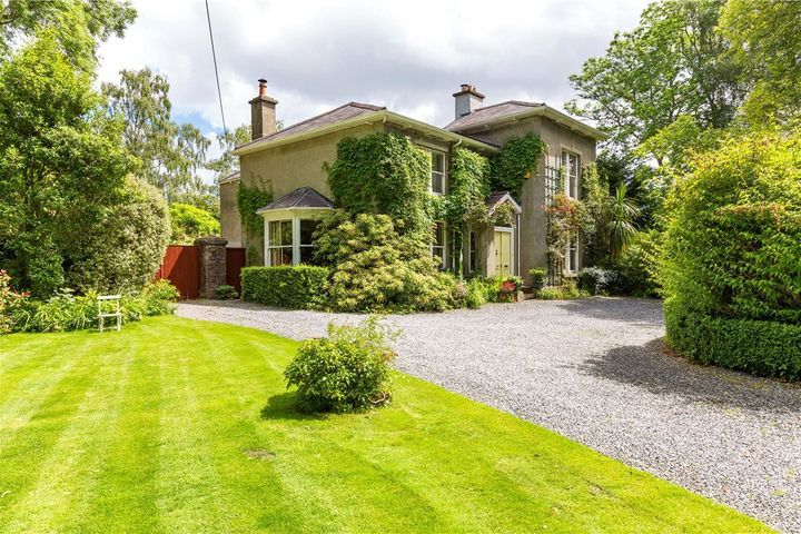Cullenwaine, Torquay Rd, Foxrock Dublin 18, Dublin 18, Dublin