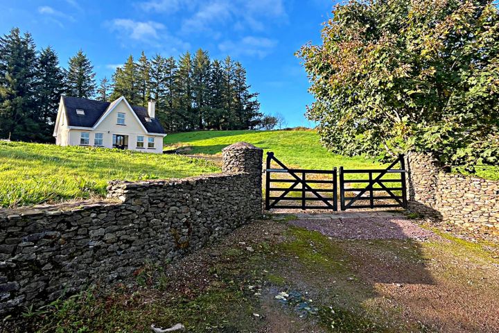 Coolnabeasoon, Ballinamult, Ballymacarbry, Co. Waterford, E91DK16