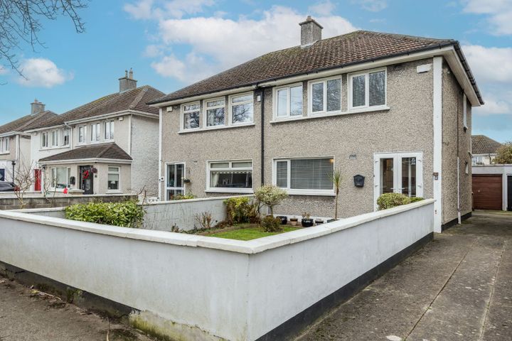 13 Cooleen Avenue, Dublin 9, Beaumont, Dublin 9, D09AW29
