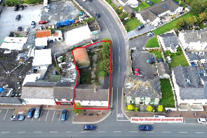 Main Street/Boreen Braddach, Kinnegad, Co. Westmeath