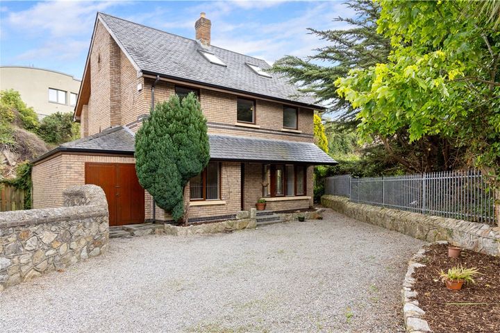 Tig Na Carraige, 6 Dalkey Rock, Ardbrugh Road, Dalkey, Co. Dublin, A96YT27