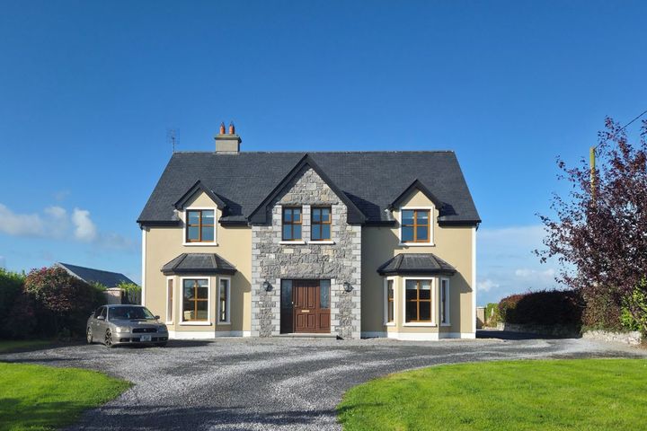 Coolaghbaun, Hollymount, Roundfort, Co. Mayo, F12TP48