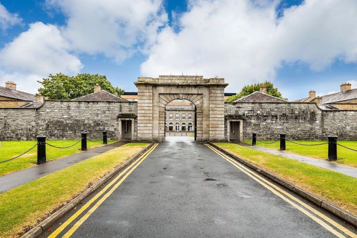 Apartment 5 The Square, Beggars Bush, Ballsbridge, Dublin 4, D04XY18