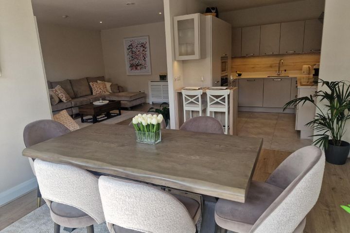 Ardilaun Court, Raheny, Dublin 5 Mon-Fri 850 / 1050 Full month, Killester, Dublin 5