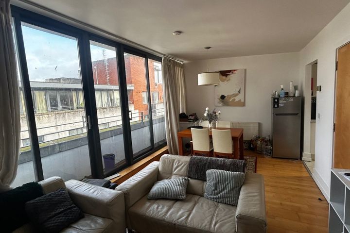 Apartment, Chapel Court, Cathedral Place,Limerick, Limerick City Centre