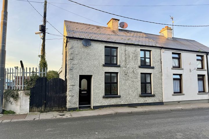 No. 1 Mill Street, Hacketstown, Carlow, Co. Carlow, R93RW97