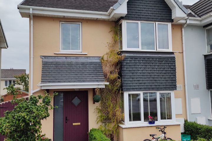 13 chesnut mews cluain ard, Cobh, Co. Cork, P24KD62