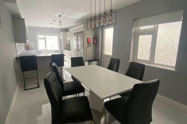 Room 4, 19a Wilton Gardens, Wilton, Co. Cork