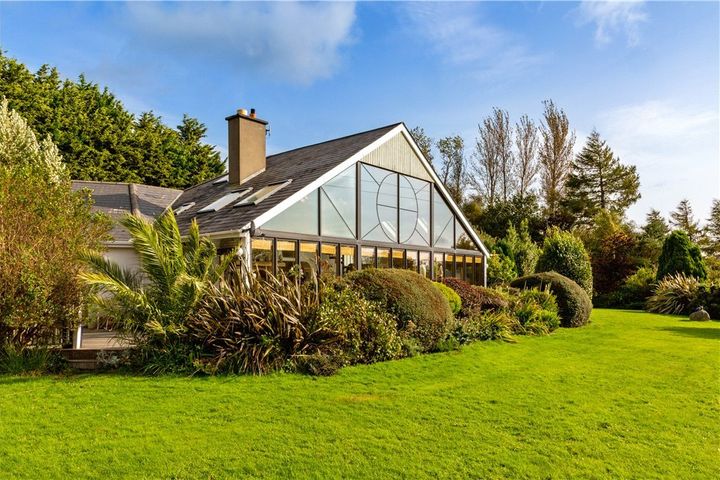 Carraigmor, Curtlestown, Enniskerry, Wicklow