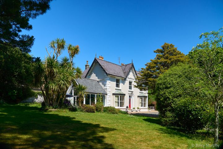 Ardeevin House, Beach, Bantry, Co. Cork, P75PK20