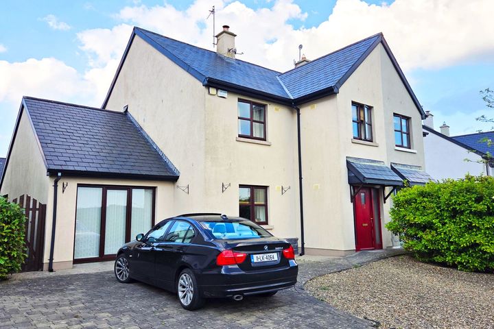 22 Ard Na Mainstreach, Quin, Ennis, Co. Clare