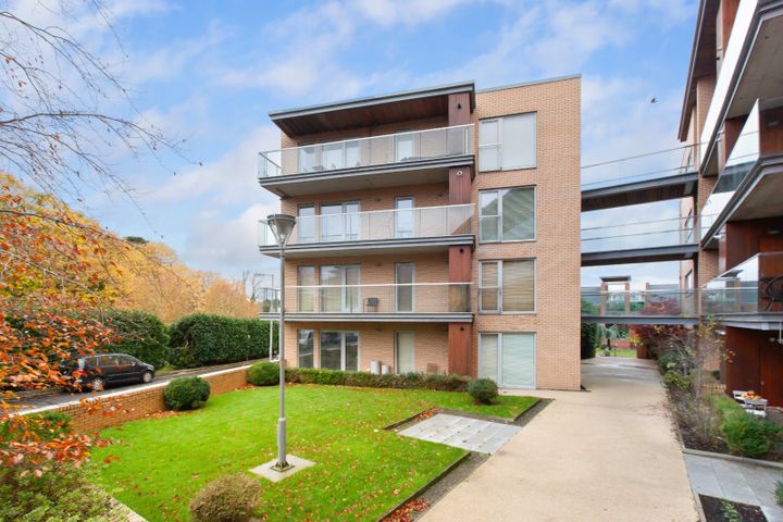 14 Cedarhurst Road, Phoenix Park Racecourse, Castleknock, Dublin 15, D15T028