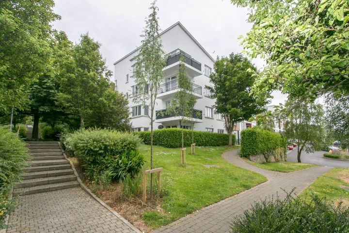 Rockview, Bracken Hill, Sandyford, Dublin 18, Ballinteer, Dublin 16