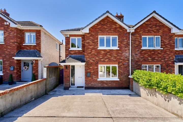 19 Glen Abhainn Crescent, Glen Abhainn, Enfield, Co. Meath, A83VW44