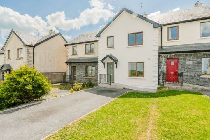 7 Carrowmore Drive, Knock, Co. Mayo, F12R838