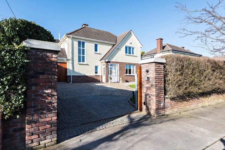 El Teide, 13 Granville Park, Blackrock, Dublin