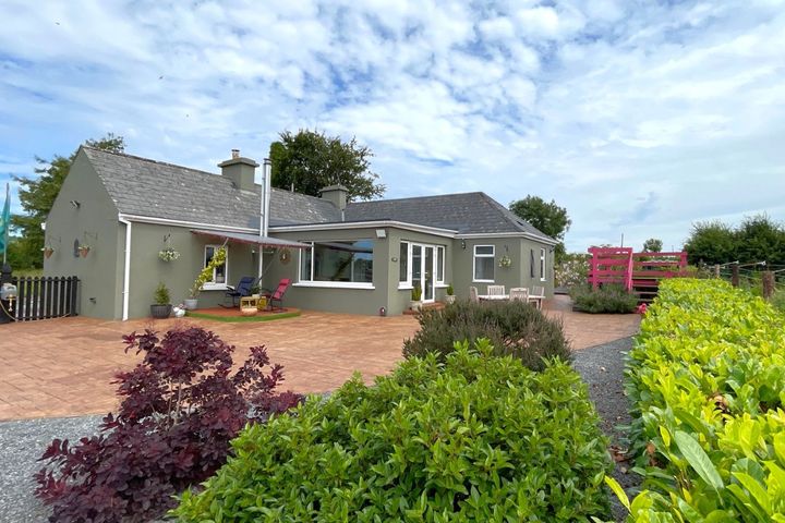 Tivannagh, Cloonloo, Boyle, Co. Roscommon, F52PW83