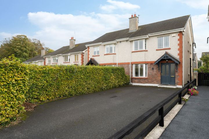 33 Westwood Park, Clara, Co. Offaly, R35KH97