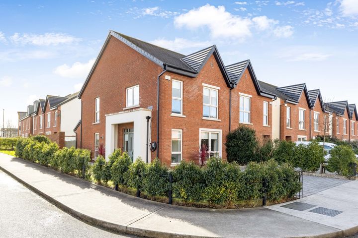 42 Churchfield Close, A84A789