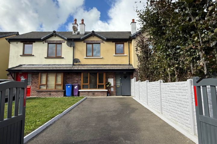 50 Cluain Caislean, Ferns, Co. Wexford, Y21KC89