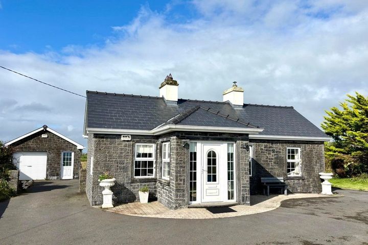 Rose Cottage, Joycegrove, Brownsgrove, Cortoon, Co. Galway, H54EV76