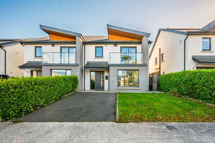 2 Oak Hill, Gorey, Co. Wexford, Y25T2V6