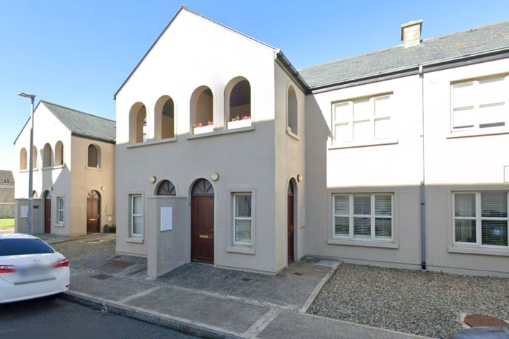 25 Gort An Clochair, Circular Road, Kilkee, Co. Clare, V15CK25