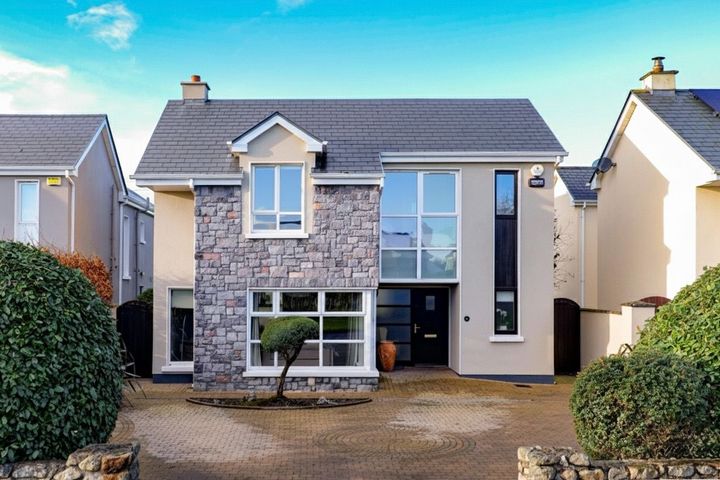 11 Heather Hill, Barna, Co. Galway, H91X2H1
