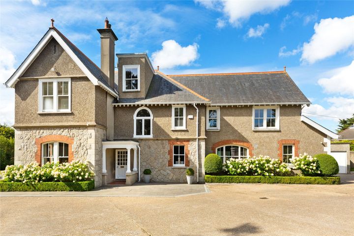 Ingleside, Brennanstown Rd, Carrickmines Dublin 18, Dublin 18, Dublin