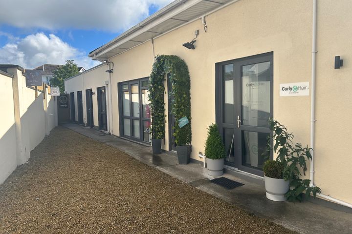 All bills included. Holywell Commercial Centre, Airside, Swords, Co. Dublin