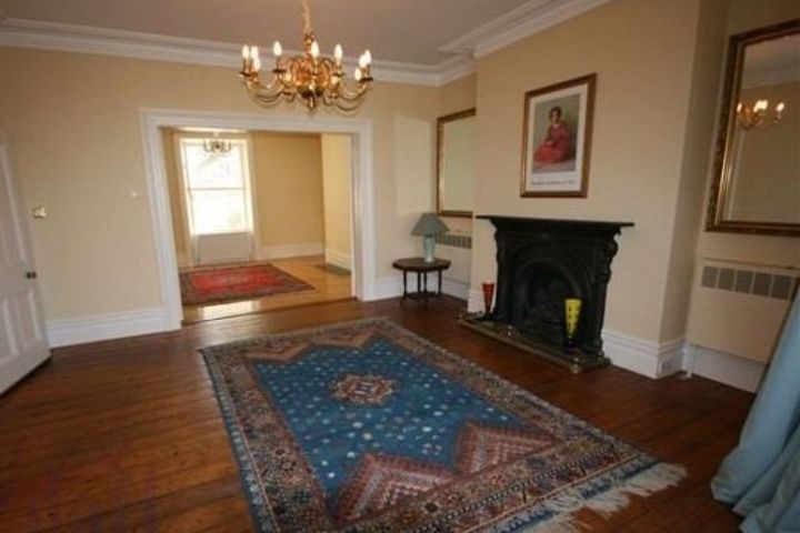 9 Eaton Square, Blackrock, Dublin