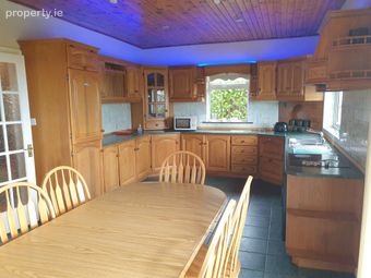 3 Abbey Vale, Saint Theresa\'s Road, Roscommon Town, Co. Roscommon - Image 4