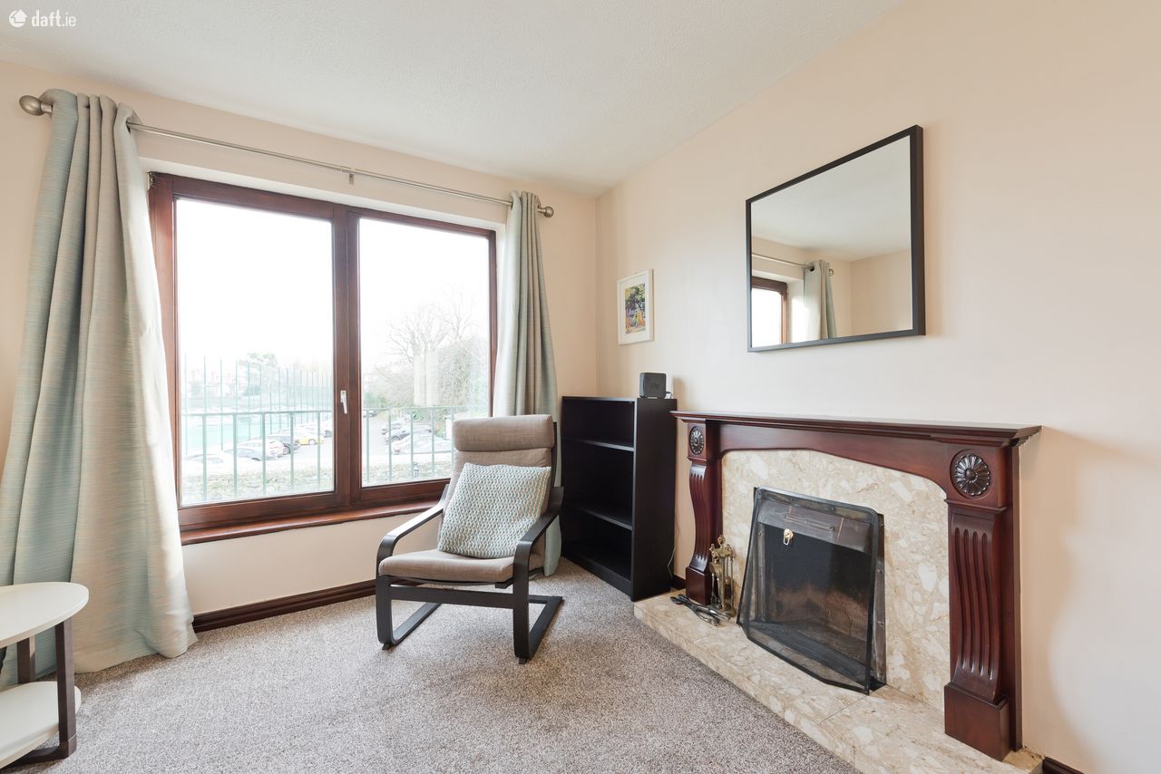 19 Wellington Lodge, Serpentine Avenue, Ballsbridge, Dublin 4 Brock