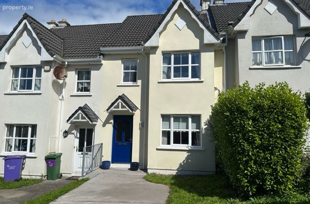 5 Chandlers Walk, Rushbrooke Links, Cobh, Co. Cork - Click to view photos