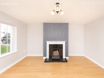 20 Sycamore Close, Green Hill Village, Carrick-on-Suir, Co. Tipperary - Image 3