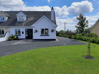 1 Hyde Court, Cloonshanville, Frenchpark, Co. Roscommon
