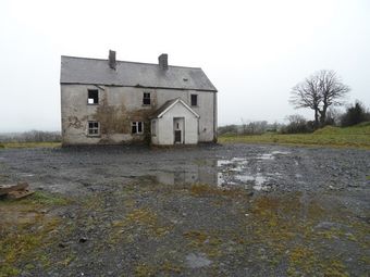 House on 4.5 acres Drumreenagh, Scotshouse