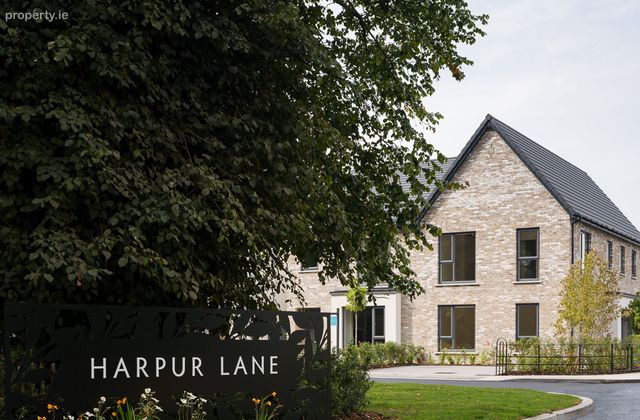 Harpur Lane, Leixlip, Co. Kildare - Click to view photos