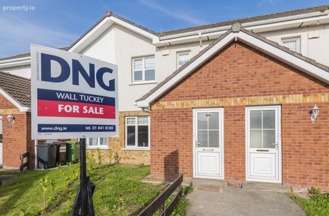 12 Grange Avenue, Stamullen, Co. Meath - Click to view photos