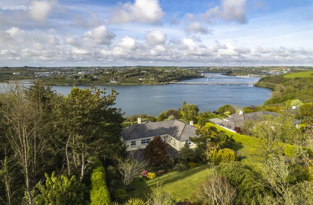 1 Ringrone Heights, Kinsale, Co. Cork - Click to view photos