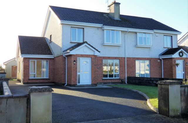109 Abbey Court, Ennis, Co. Clare - Click to view photos