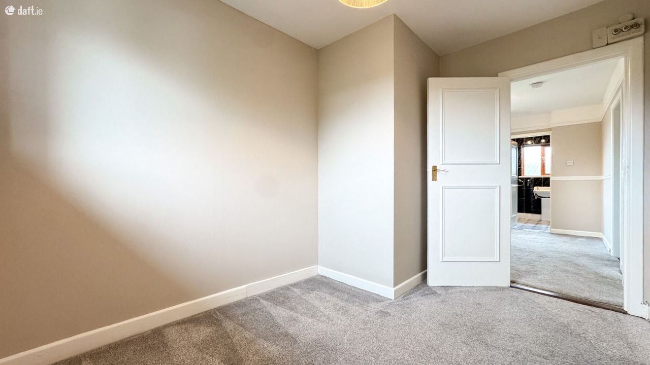 68 Newtownpark Avenue,Blackrock,Co. Dublin, Blackrock, Co. Dublin