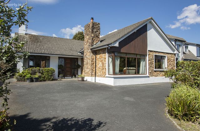 Rock Road East, Blackrock, Co. Louth - Click to view photos