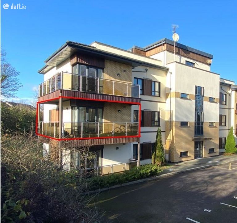 Apartment 5, An Radharc, Maryborough Ridge, Douglas, Co. Cork - Click to view photos