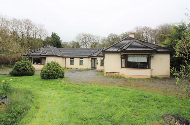 Greenmount Avenue, Patrickswell, Co. Limerick - Click to view photos