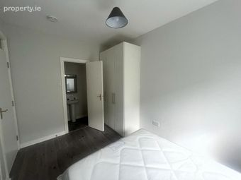 47 The Square, Riverbank, Drogheda, Co. Louth - Image 5