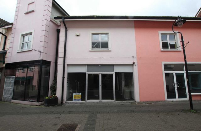33 (b3) Market Place, Clonmel, Co. Tipperary - Click to view photos