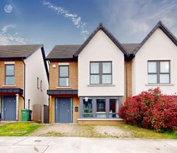 42 Hollywoodrath Drive,Hollystown,Dublin 15, Hollystown, Dublin 15 - Semi-detached house